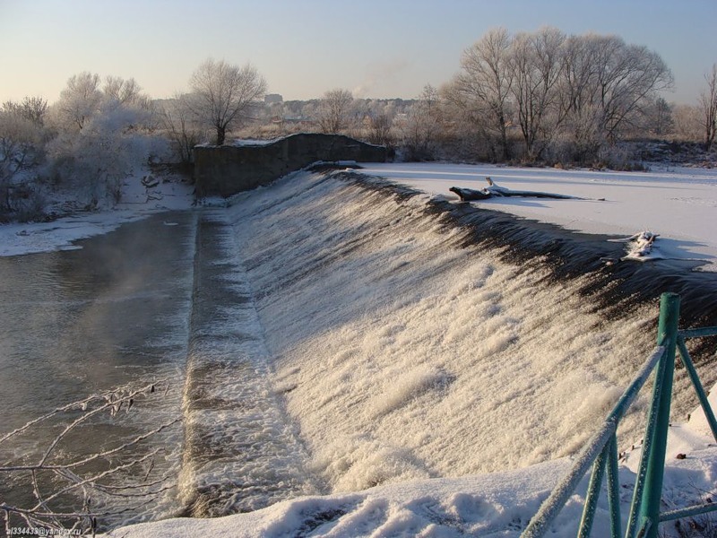 Плотина в Серпухове